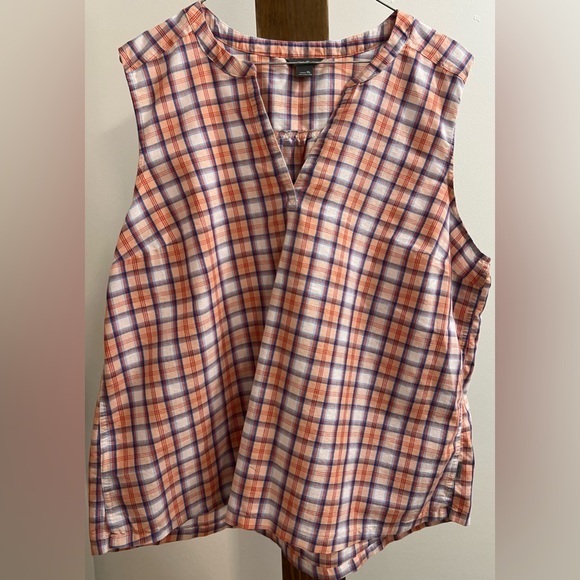 Eddie Bauer Plaid Sleeveless Women's Top‎ - Picture 1 of 5